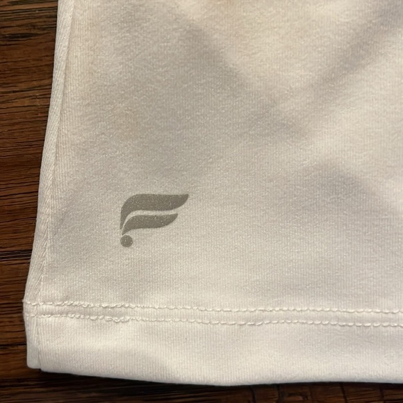 Fabletics NWT Mila Built-In Tank Size XS/4 - Picture 7 of 8